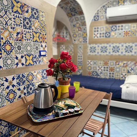 San Nicola Suite & Mini Apartment Sorrent Exterior foto
